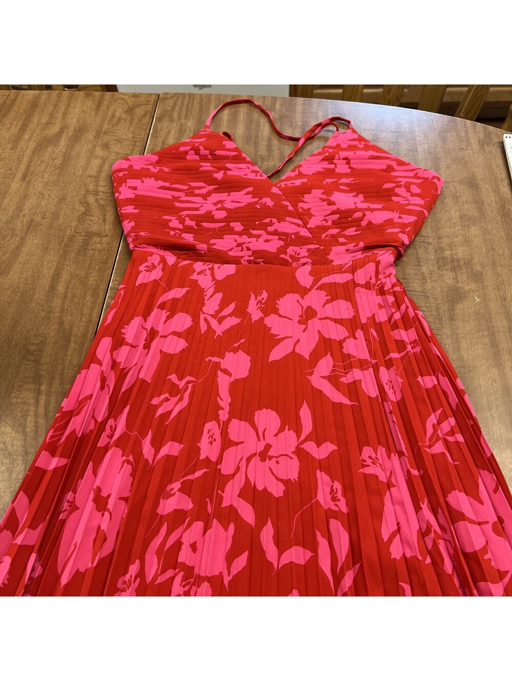 Lulu’s Vibrant Moment Floral Pleated Lace-Up Midi Dress NWT Red & Pink Med